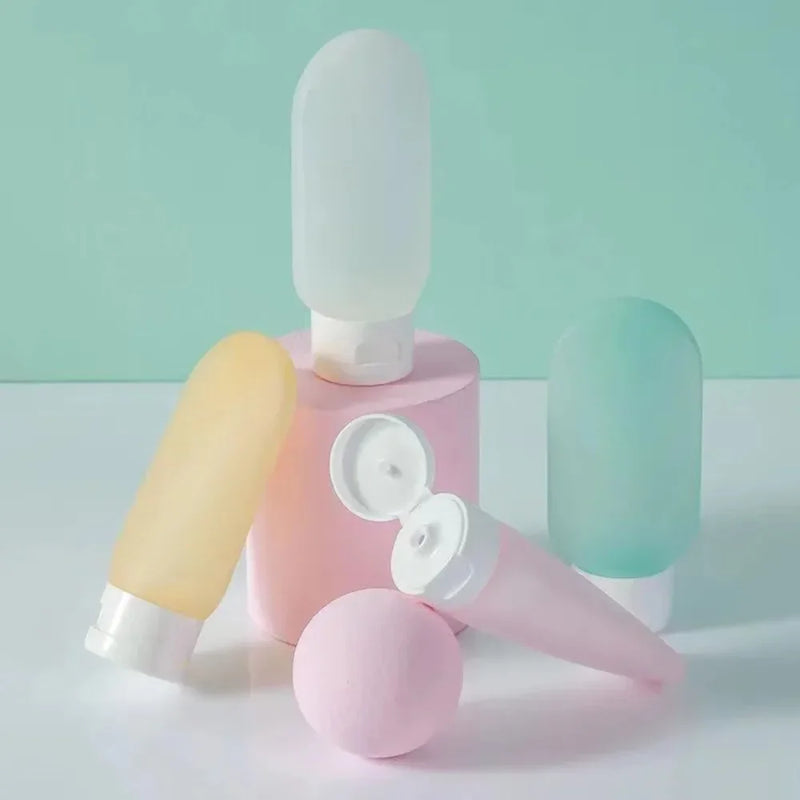 Silikon Reise-Flaschen (4er-Set, 60 ml) – Nachfüllbar, auslaufsicher & perfekt für unterwegs!